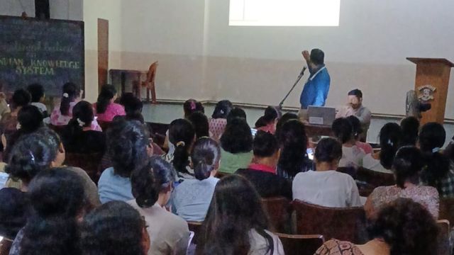 Loreto College LMS Training Session